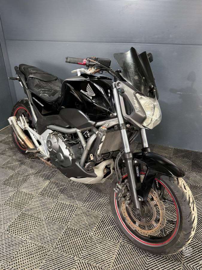 Honda NC 700cc, street / классические