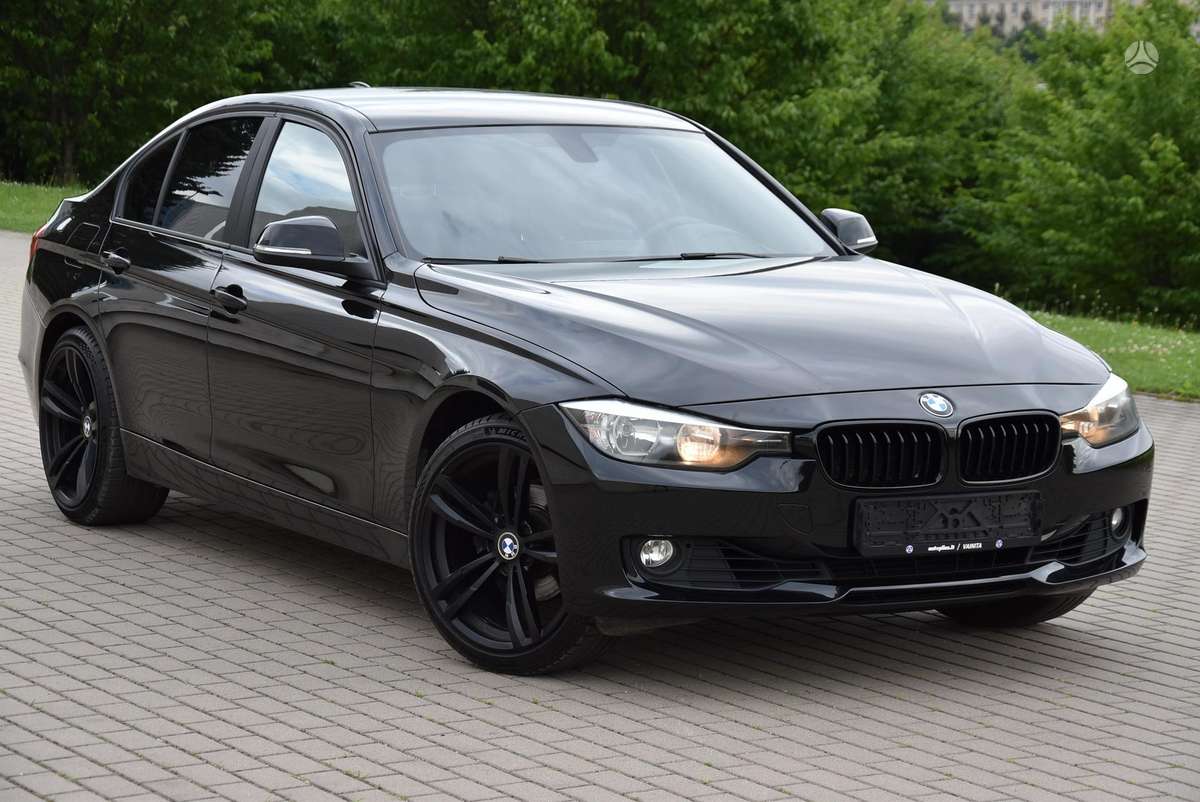 BMW 320, 2.0 l., Седан