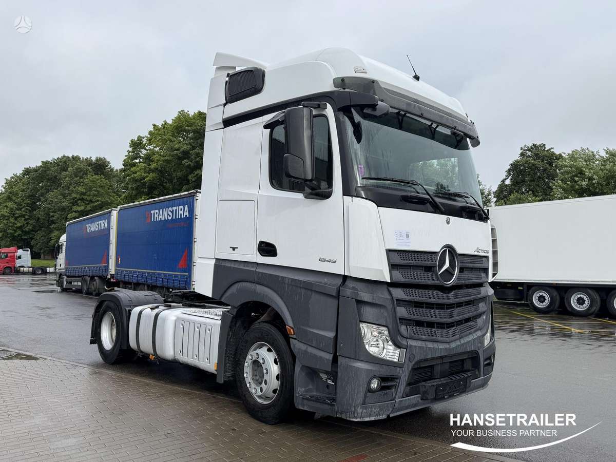 Mercedes-Benz Actros 1845, double sleeper