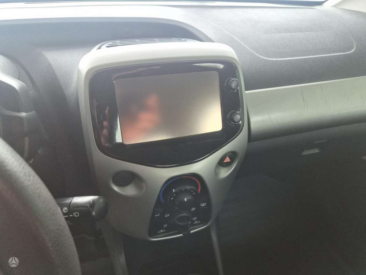 Citroen C1, 1.2 l., Хэтчбек