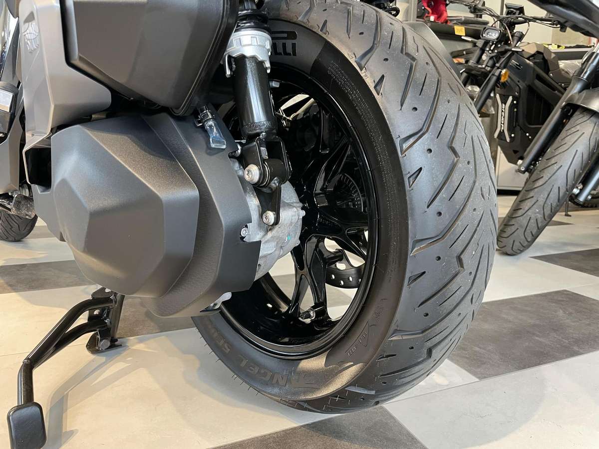 BMW C 400 X 400cc, мотороллеры / мопеды