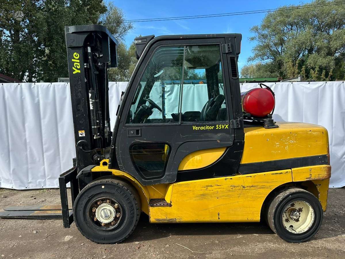 Yale GLP55VX, šakiniai krautuvai