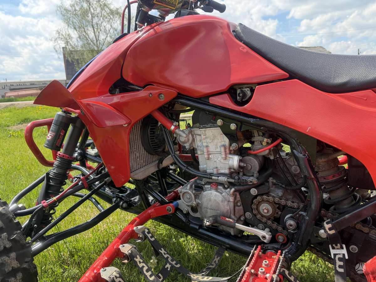Honda TRX 450cc, keturračiai
