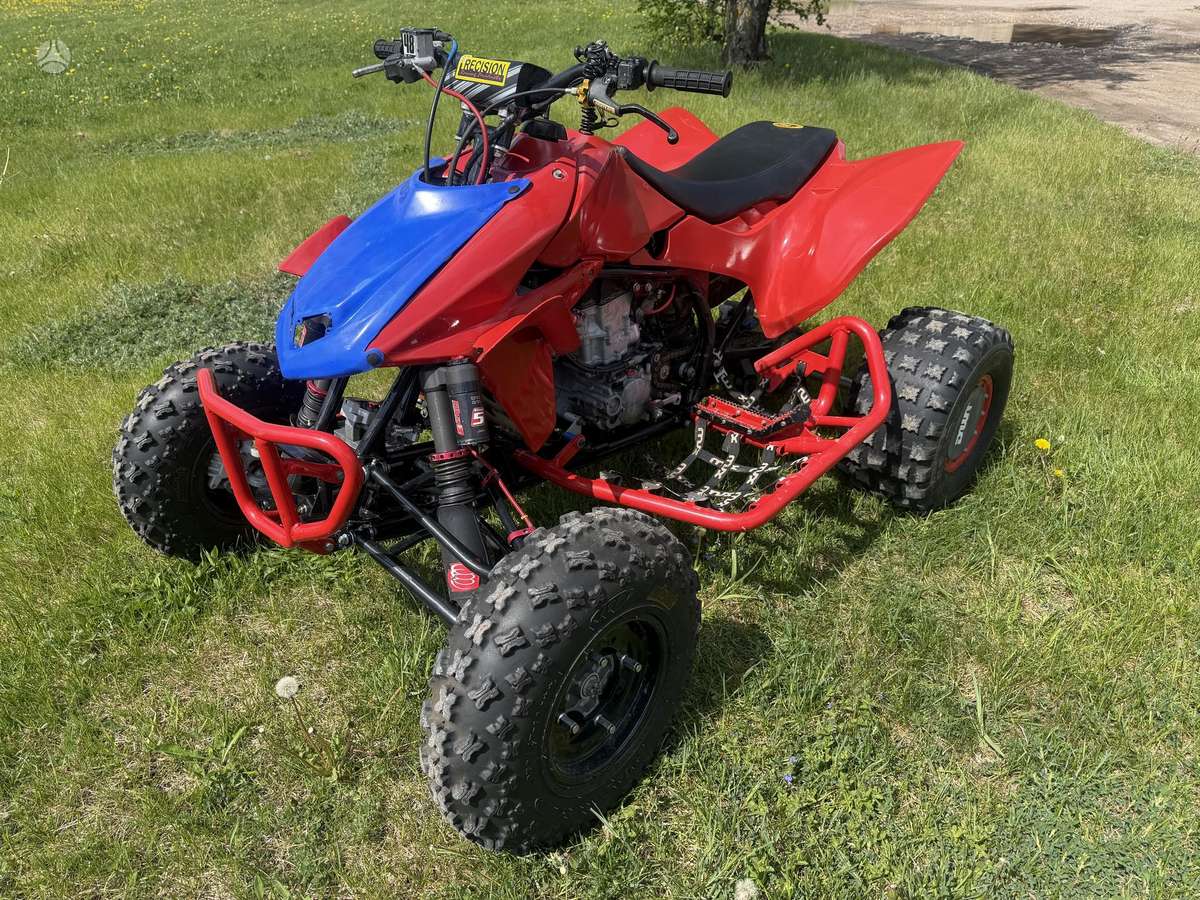 Honda TRX 450cc, keturračiai