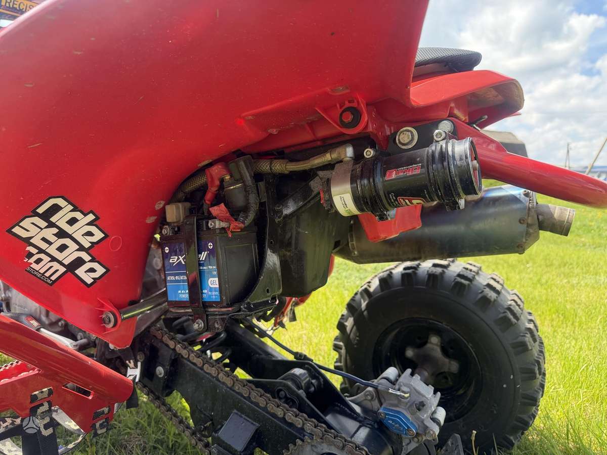 Honda TRX 450cc, keturračiai