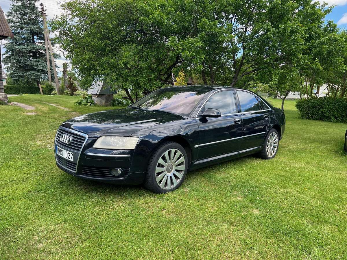 Audi A8, 4.1 l., Седан