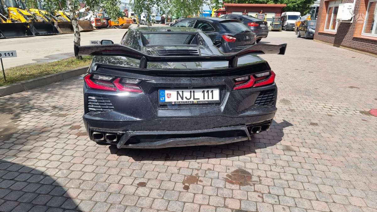 Chevrolet Corvette, Купе (coupe)