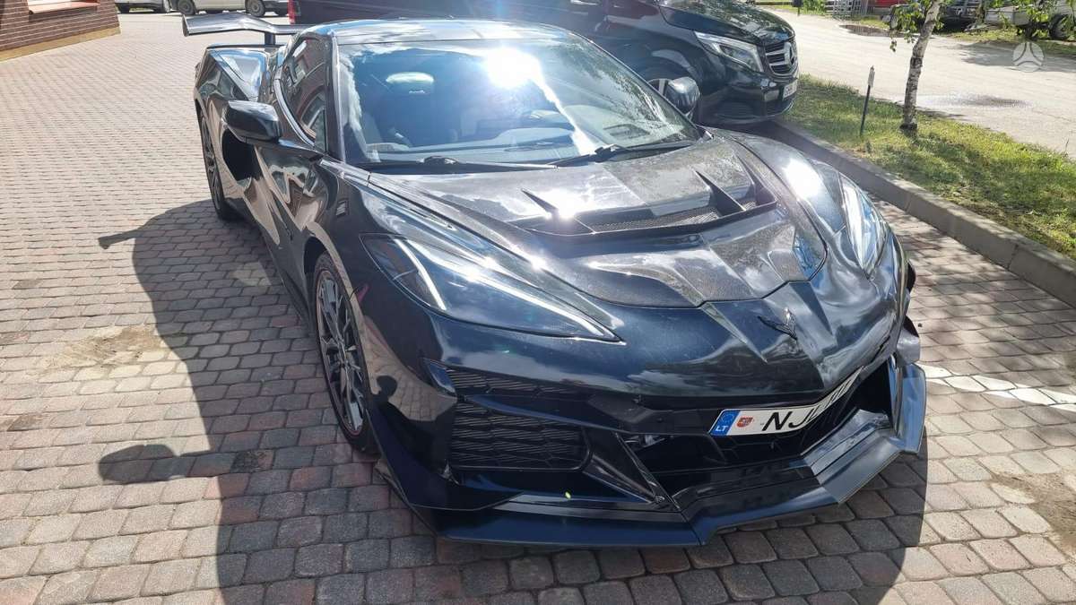 Chevrolet Corvette, Купе (coupe)