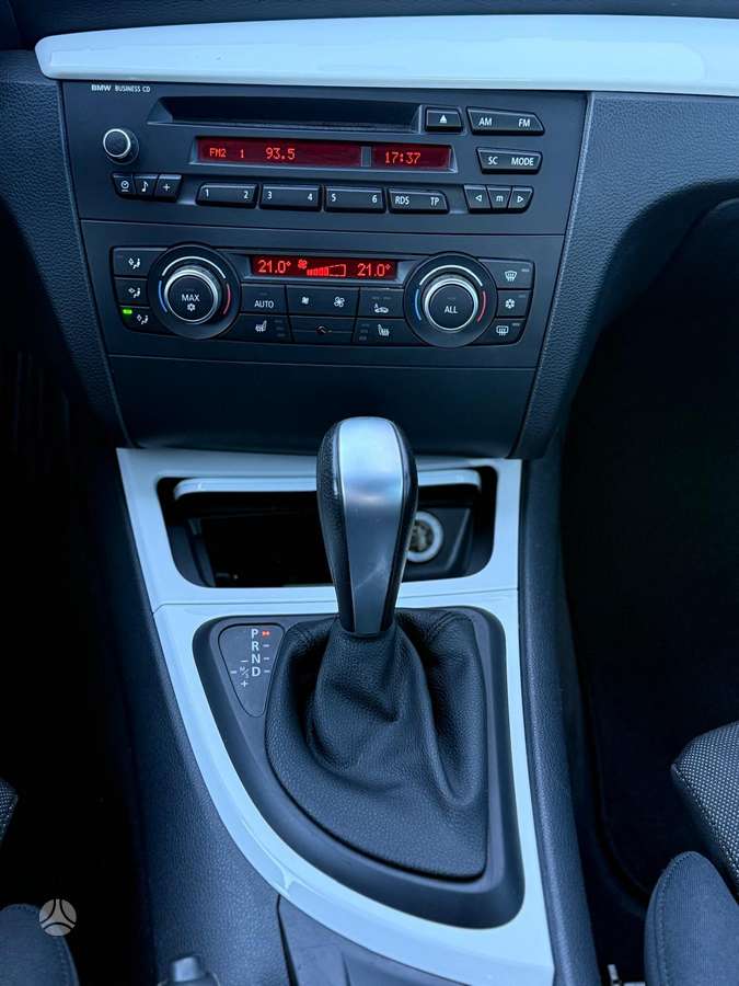 BMW 118, 2.0 l., Кабриолет