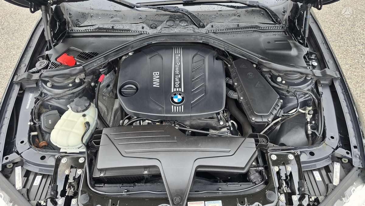 BMW 320, 2.0 l., Универсал