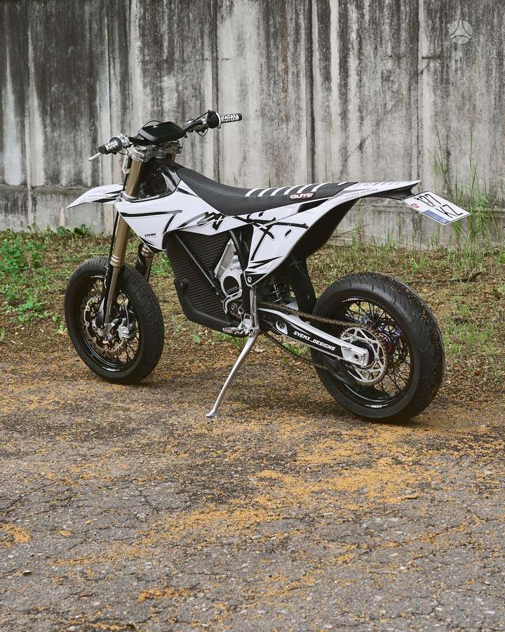 Stark Varg, electric, supermoto