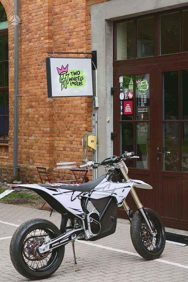 Stark Varg, electric, supermoto