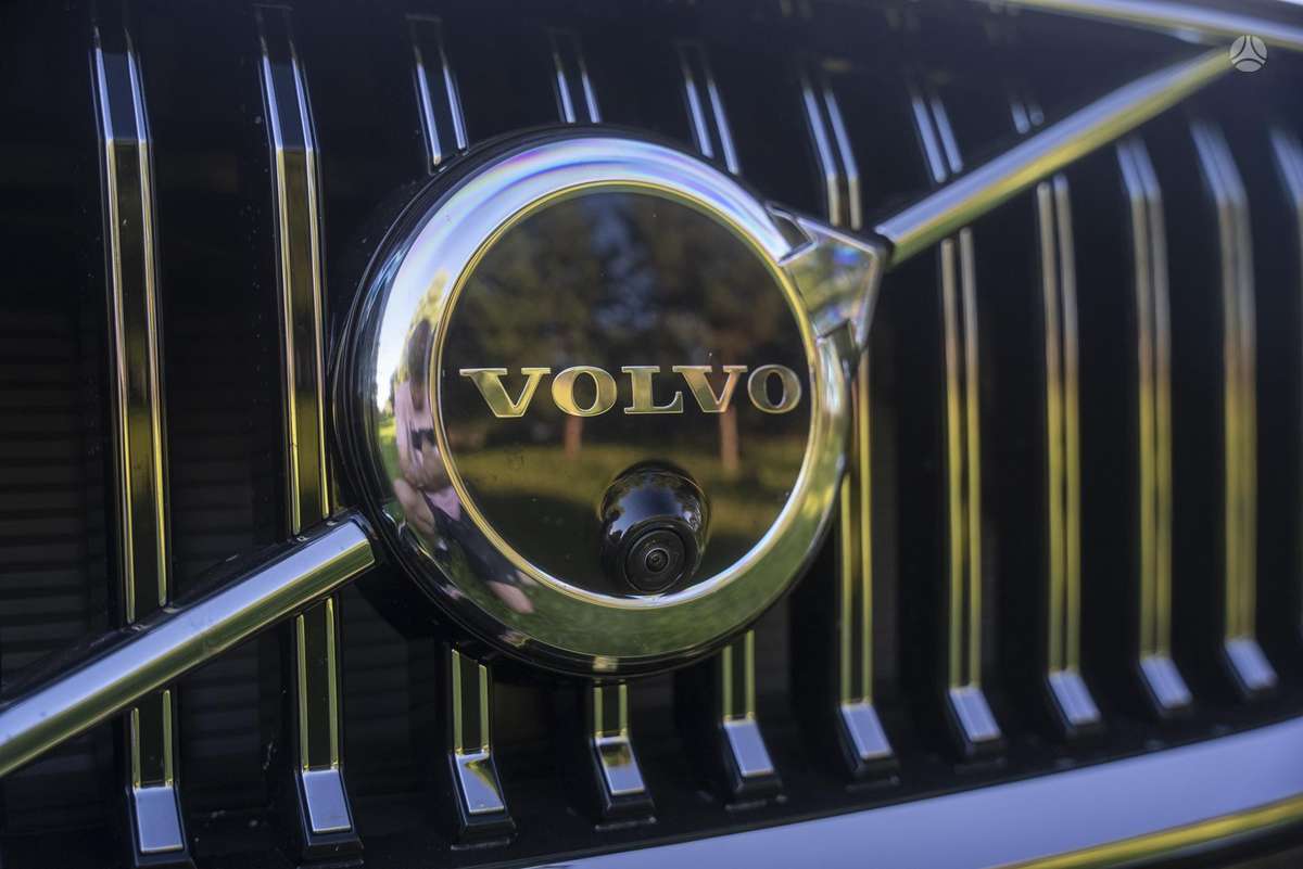 Volvo XC60 - 8