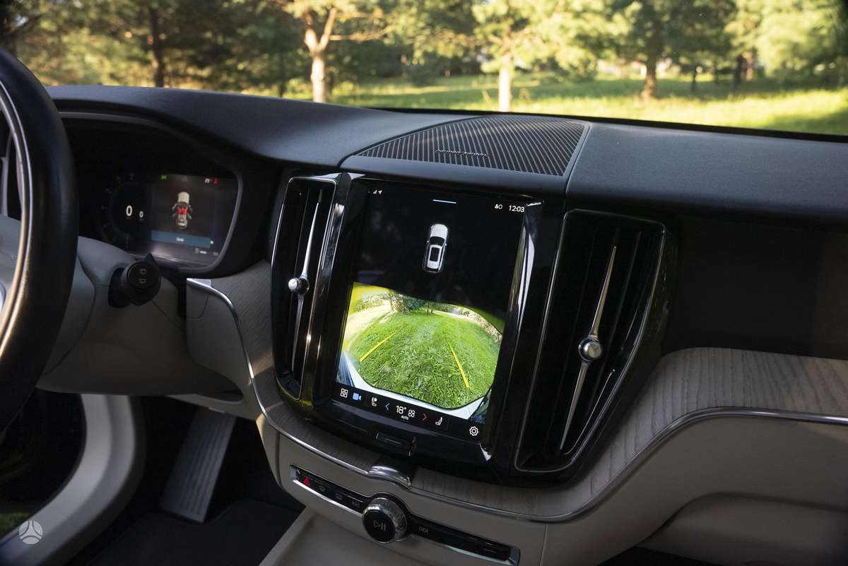 Volvo XC60 - 12