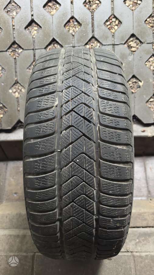 Pirelli, žieminės 245/40 R19