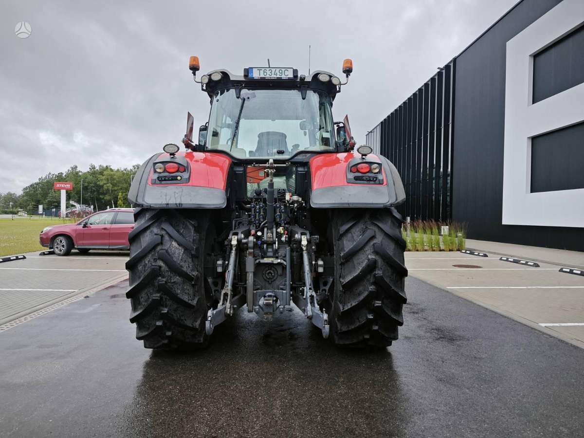 Massey Ferguson 8740, traktori