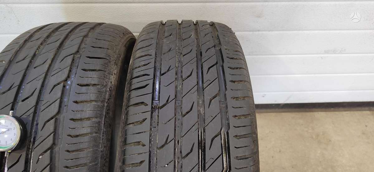 Semperit Speed life 3, summer 235/45 R18