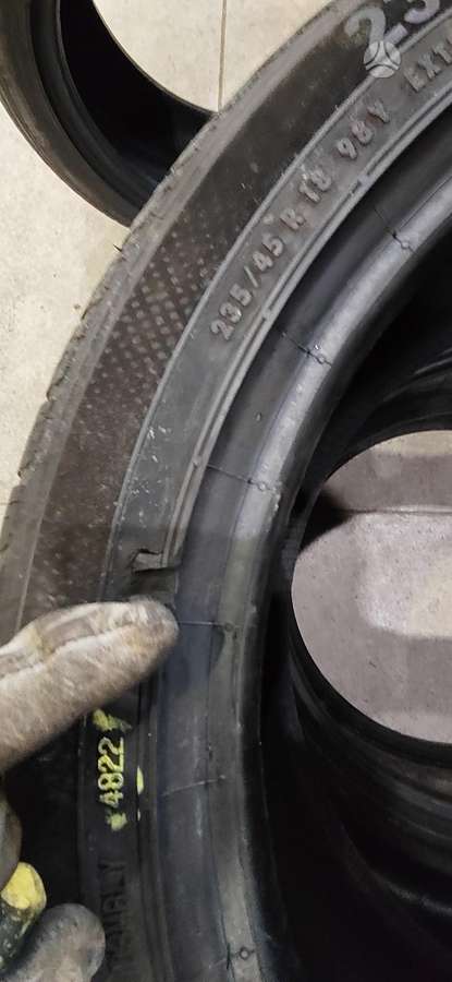 Semperit Speed life 3, summer 235/45 R18
