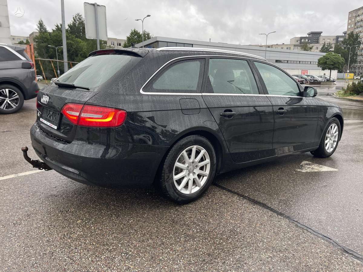 Audi A4, 2.0 l., Универсал