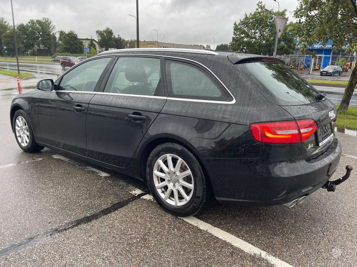 Audi A4, 2.0 l., Универсал