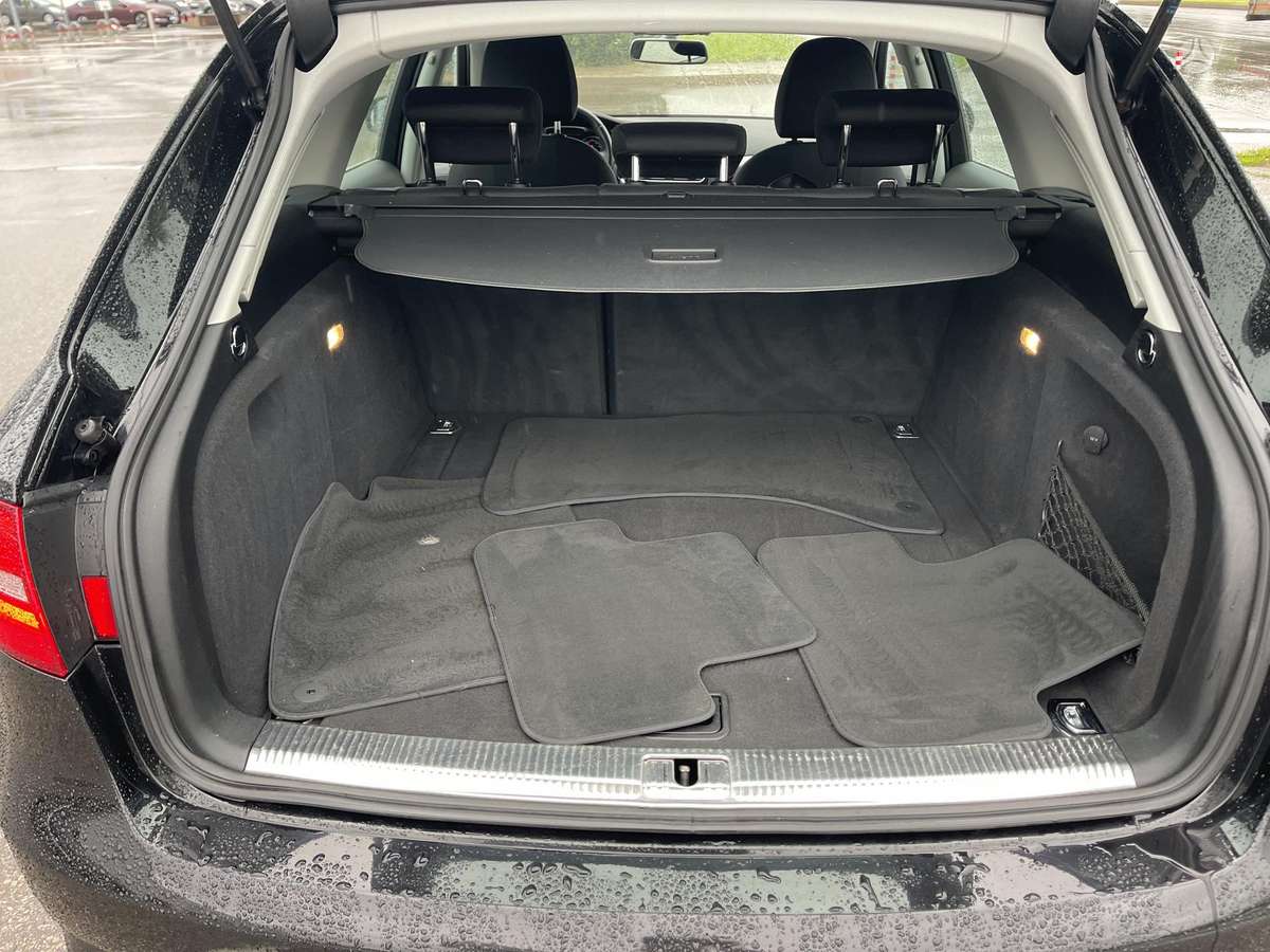 Audi A4, 2.0 l., Универсал