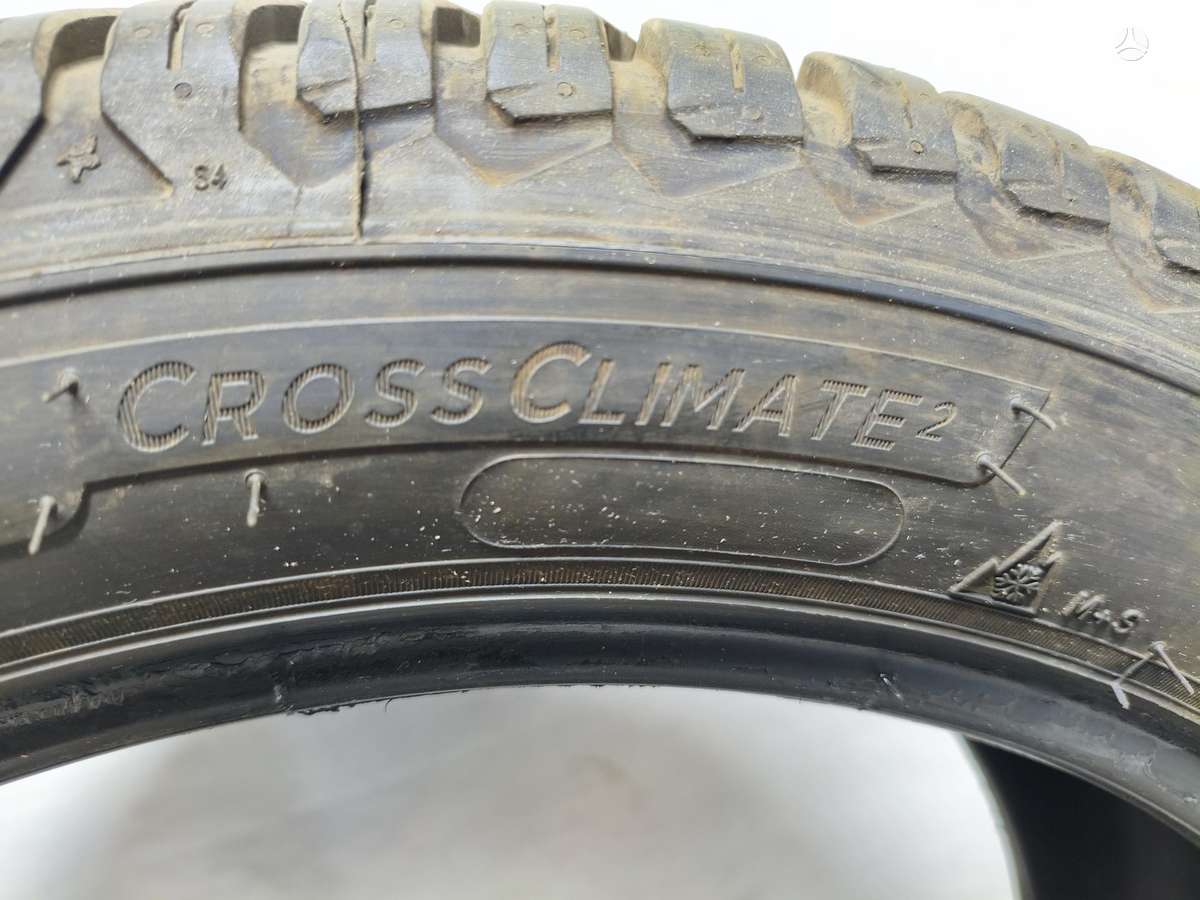 Michelin CrossClimate 2, žieminės 235/45 R18