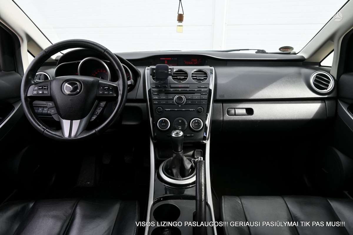 Mazda CX-7, 2.2 l., off-road / crossover