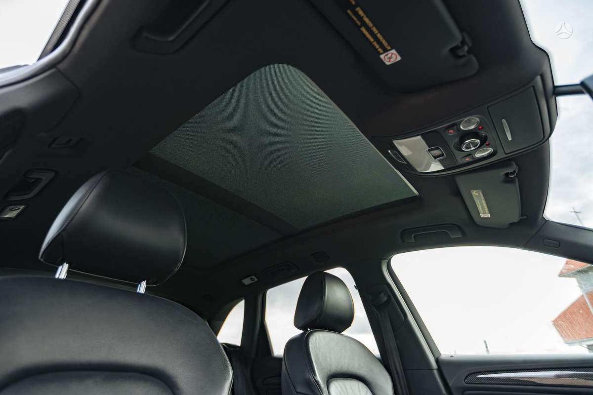 Audi Q5, 3.0 l., off-road / crossover