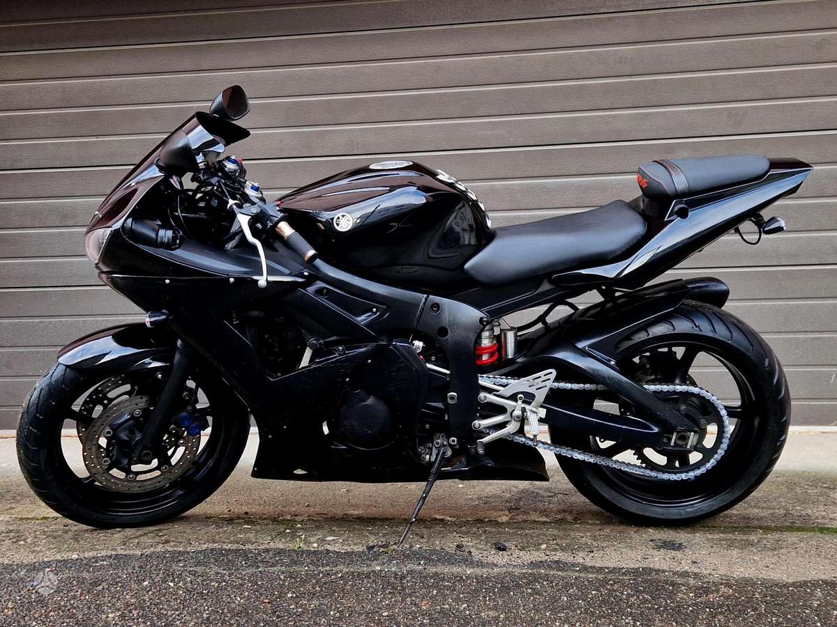 Yamaha R6 600cc, спортбайки / superbikes