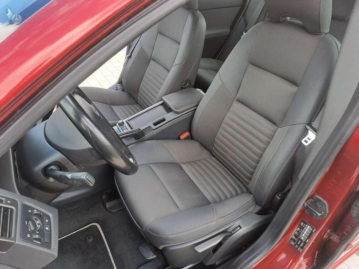 Volvo S40 - 11