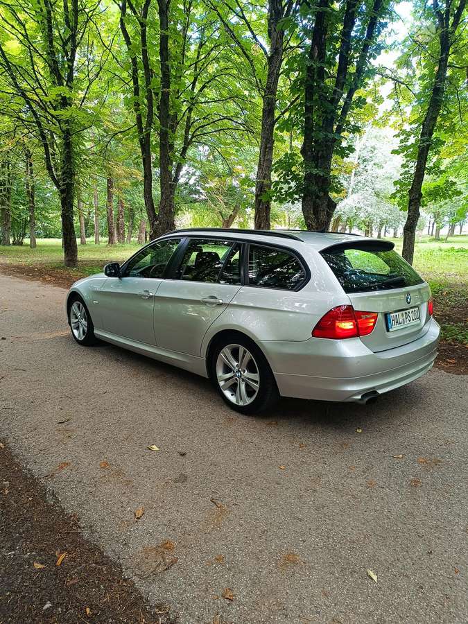 BMW 320, 2.0 l., Универсал