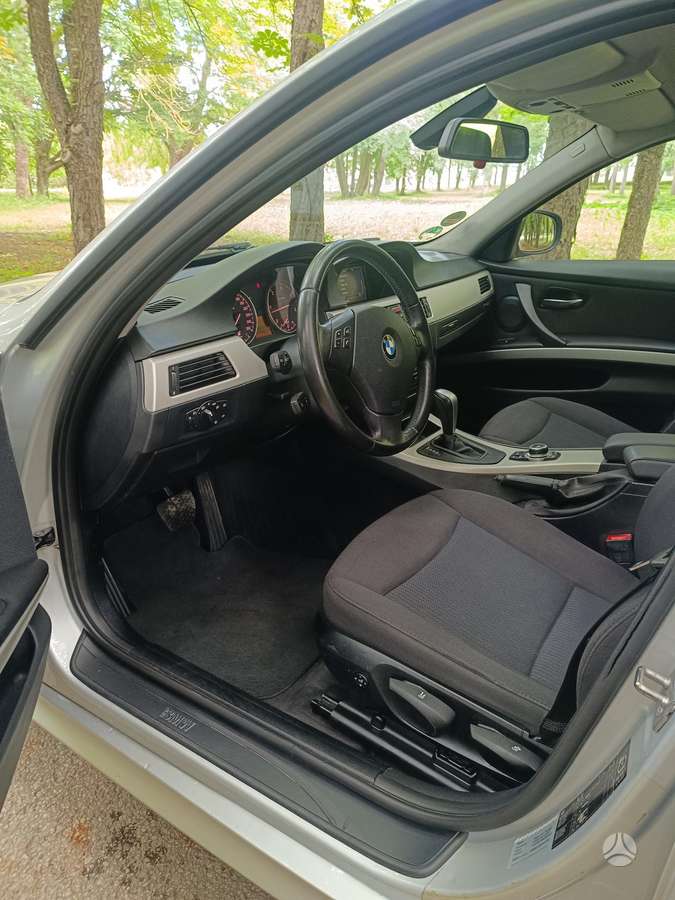 BMW 320, 2.0 l., Универсал