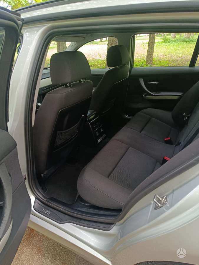 BMW 320, 2.0 l., universalas