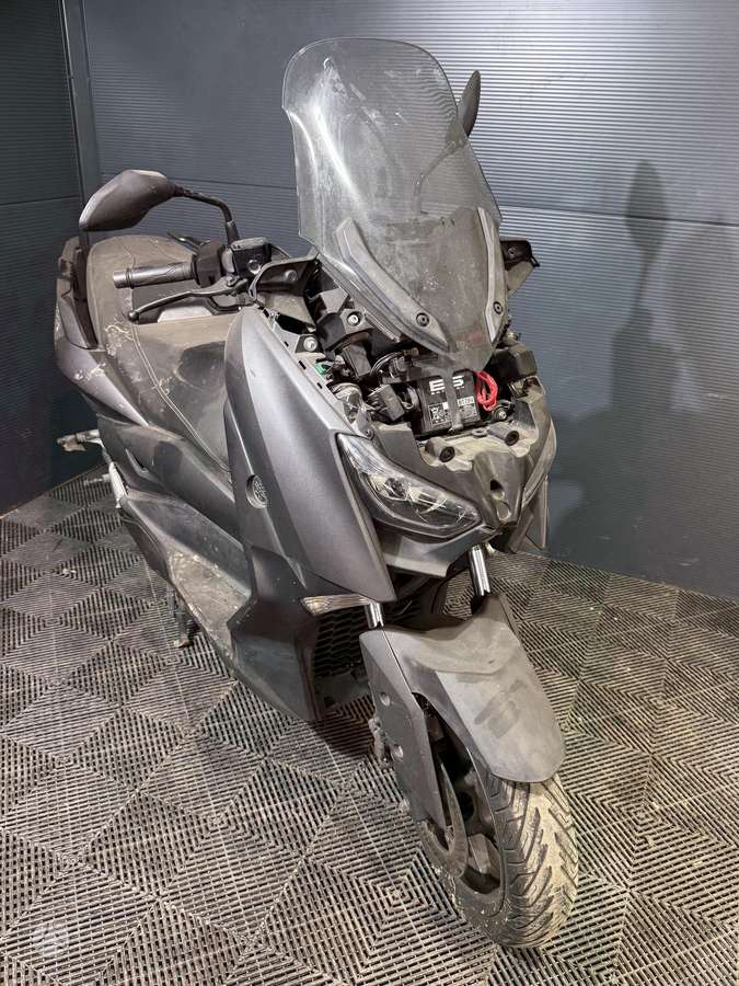 Yamaha XMAX 125 125cc, мотороллеры / мопеды