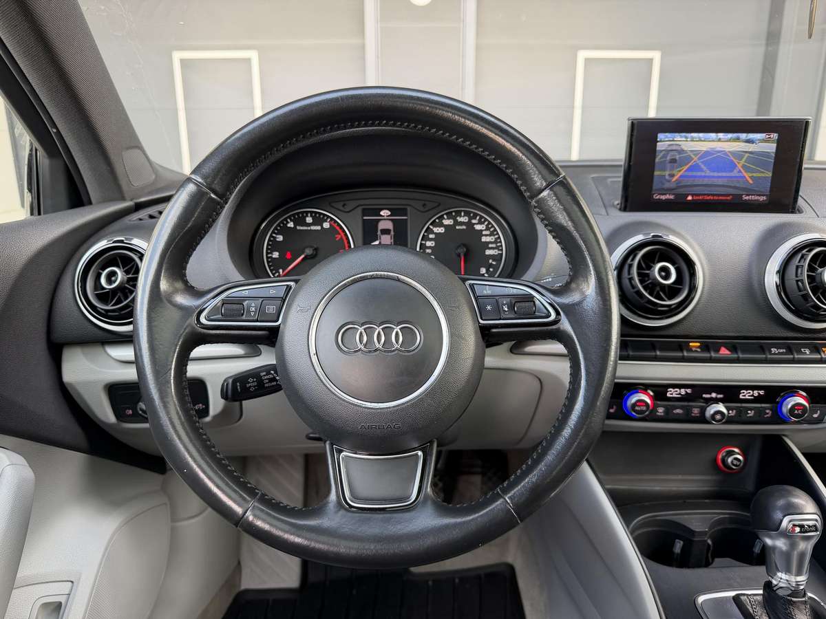 Audi A3, 2.0 l., sedanas