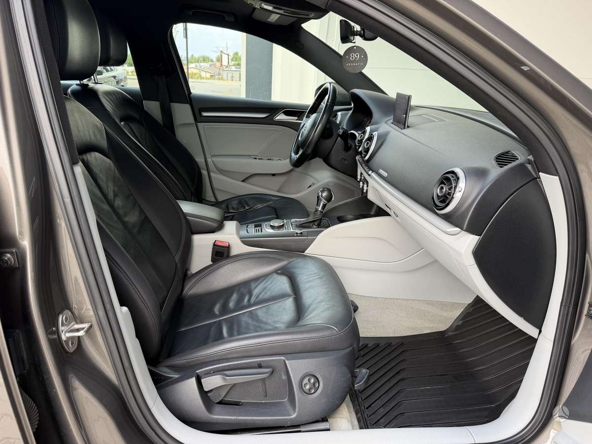 Audi A3, 2.0 l., sedanas