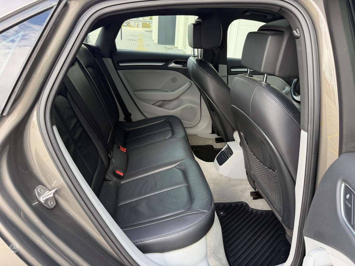 Audi A3, 2.0 l., Седан