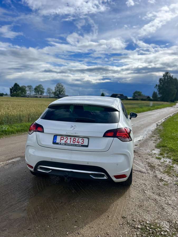 Citroen DS4, 2.0 l., Хэтчбек