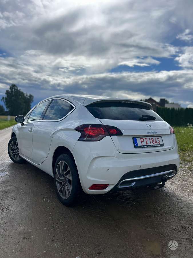 Citroen DS4, 2.0 l., Хэтчбек