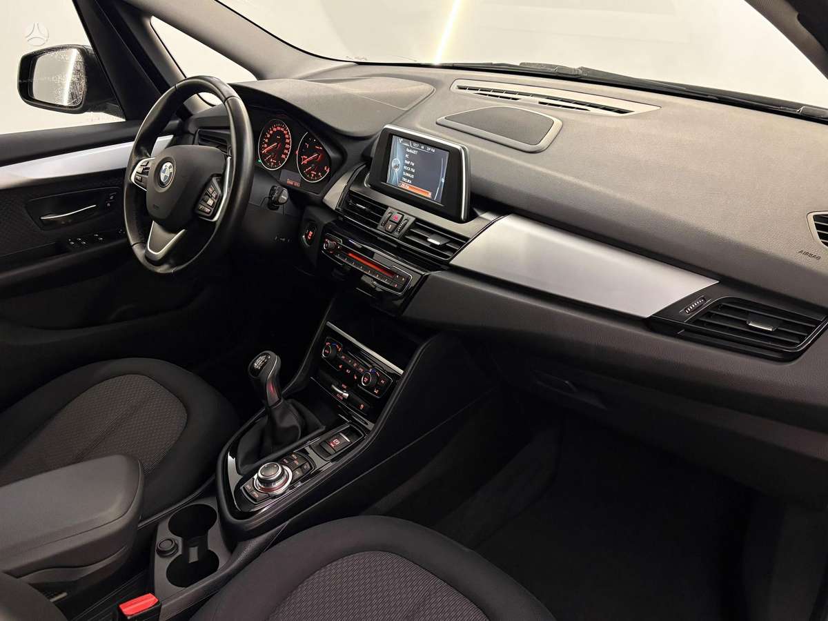 BMW 218 Gran Tourer, 2.0 l., Универсал