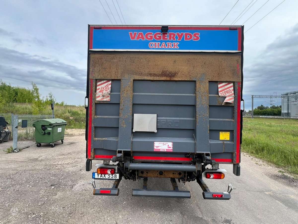 Volvo FL 250, refrižerātori