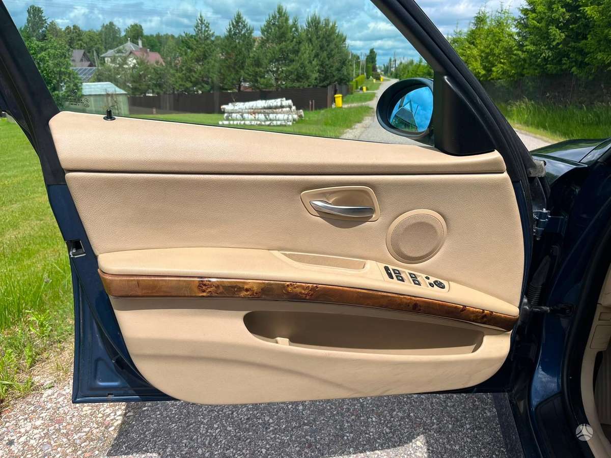 BMW 320, 2.0 l., Универсал
