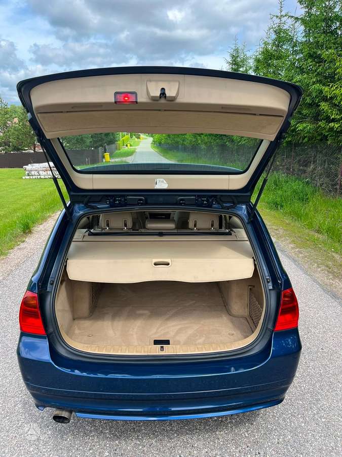 BMW 320, 2.0 l., universalas