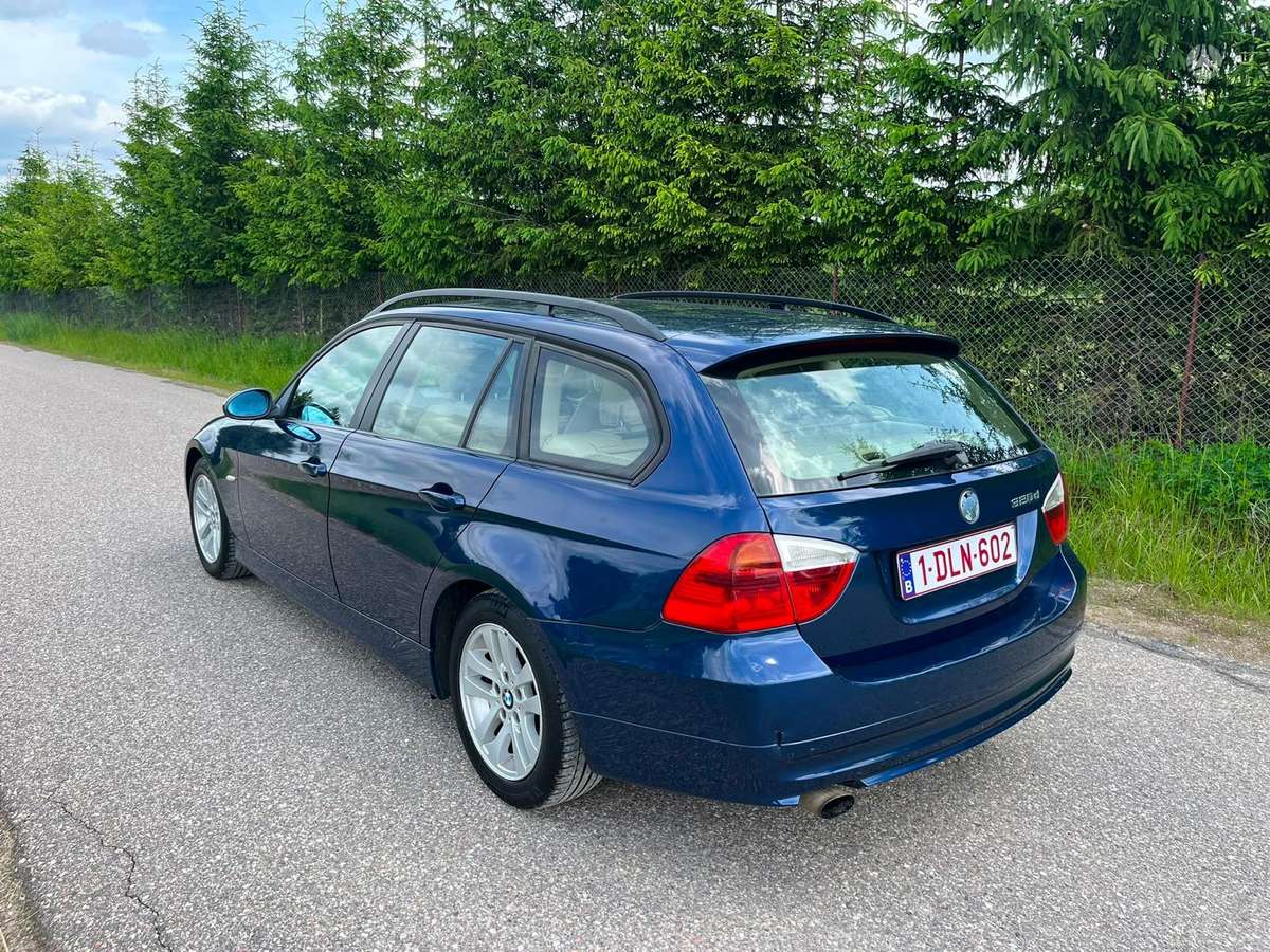 BMW 320, 2.0 l., wagon