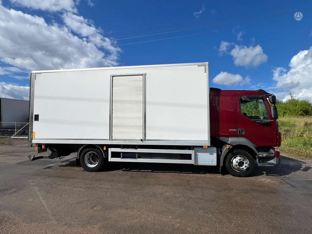Volvo FL 250, фургоны-боксы