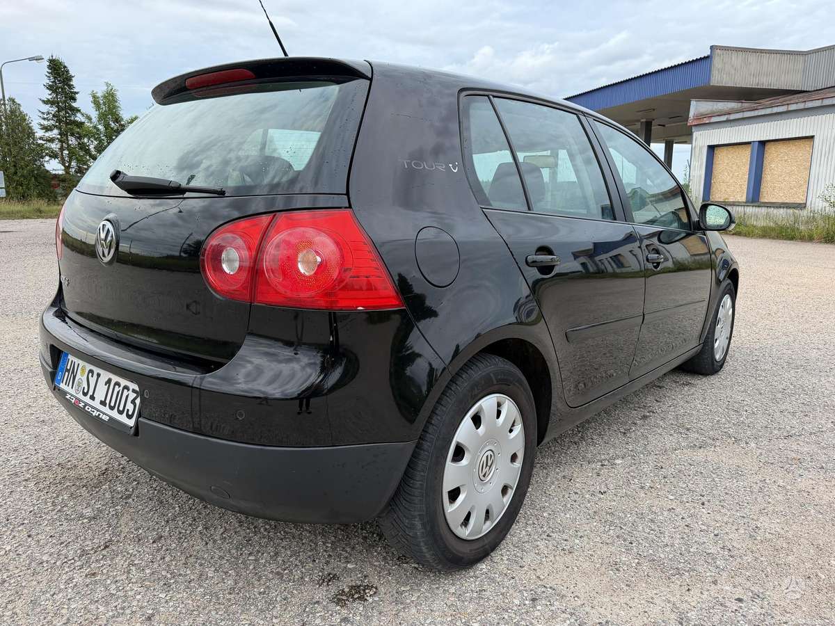 Volkswagen Golf - 4