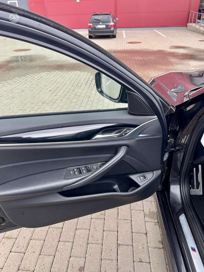 BMW 520, 2.0 l., Универсал