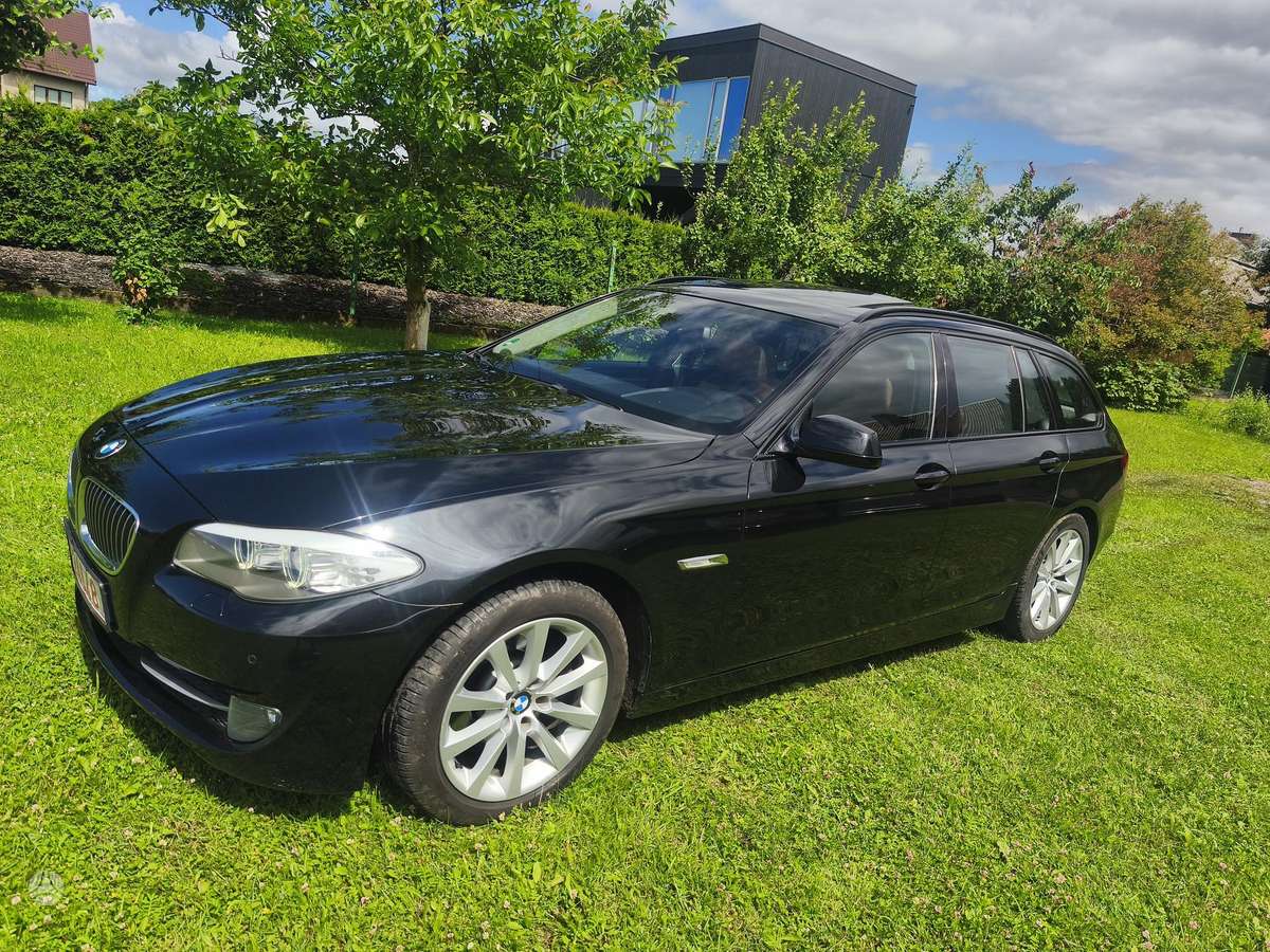BMW 520, 2.0 l., wagon