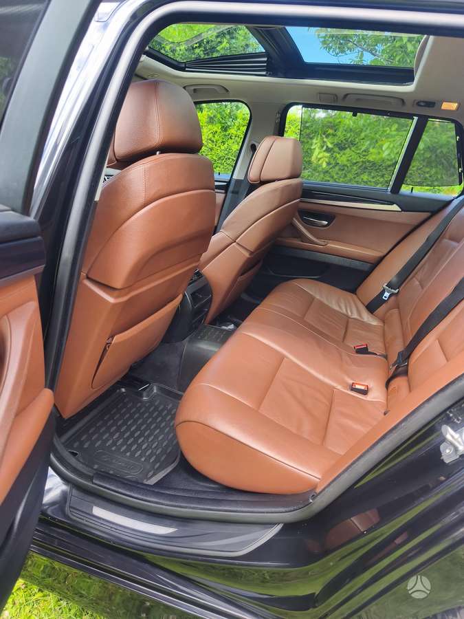 BMW 520, 2.0 l., wagon