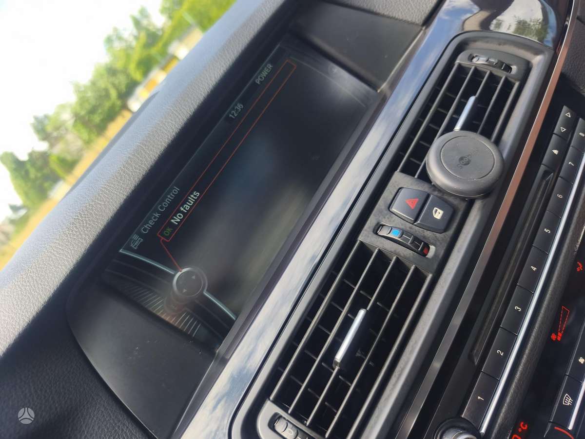 BMW 520, 2.0 l., universalas